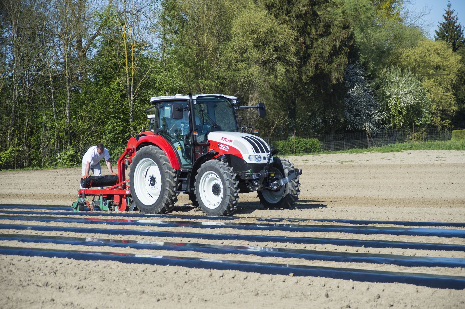 Steyr traktorok az agrárszakképzésnek